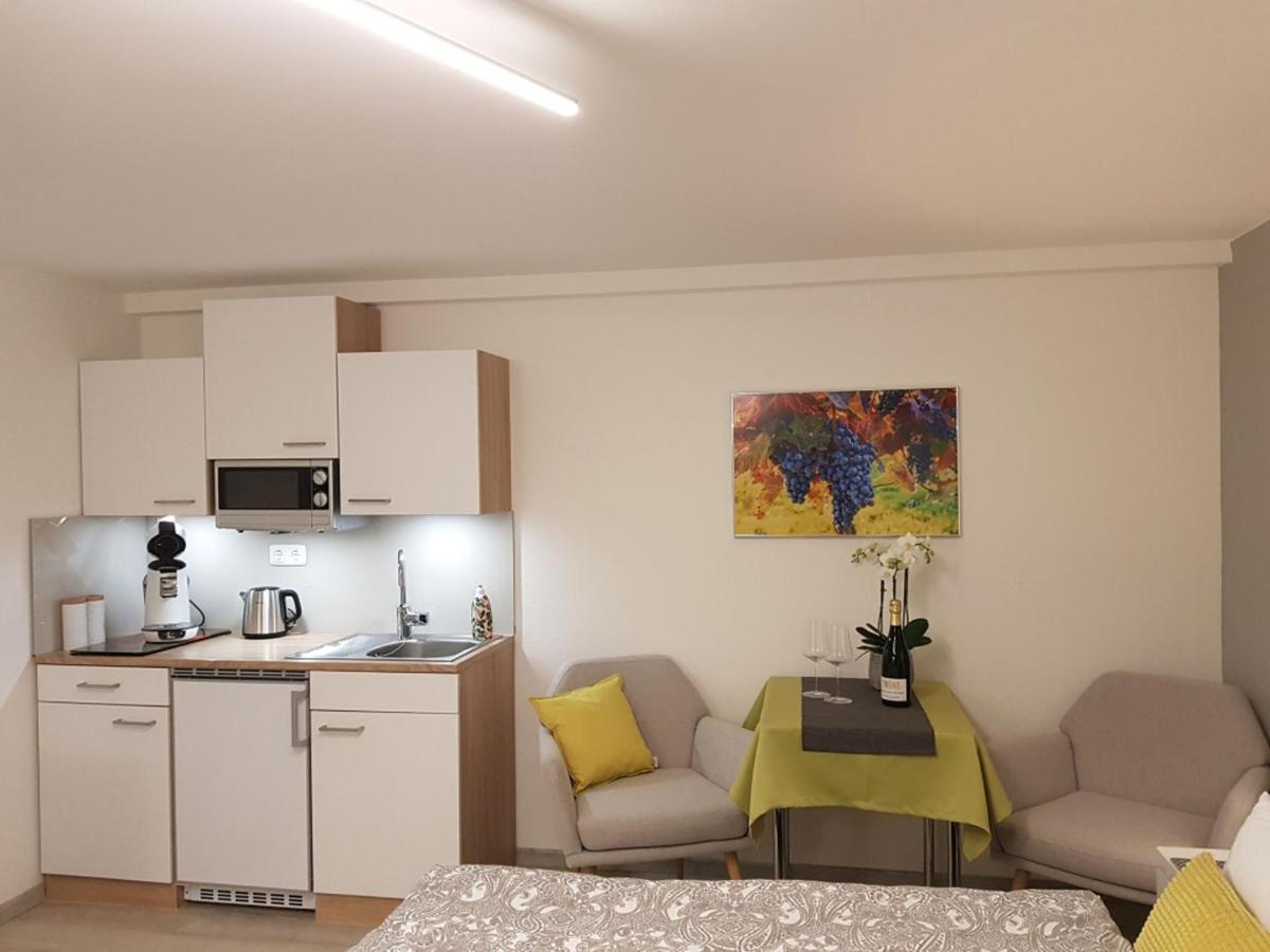 Gaestezimmer-Apartment Heidi Hoenl Buergstadt Εξωτερικό φωτογραφία